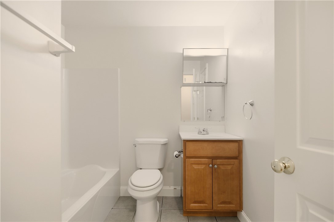 37 Thayer Street