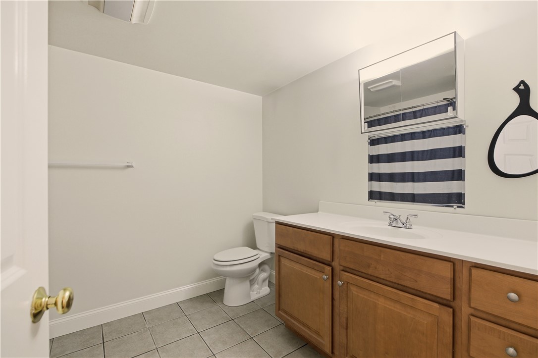 37 Thayer Street