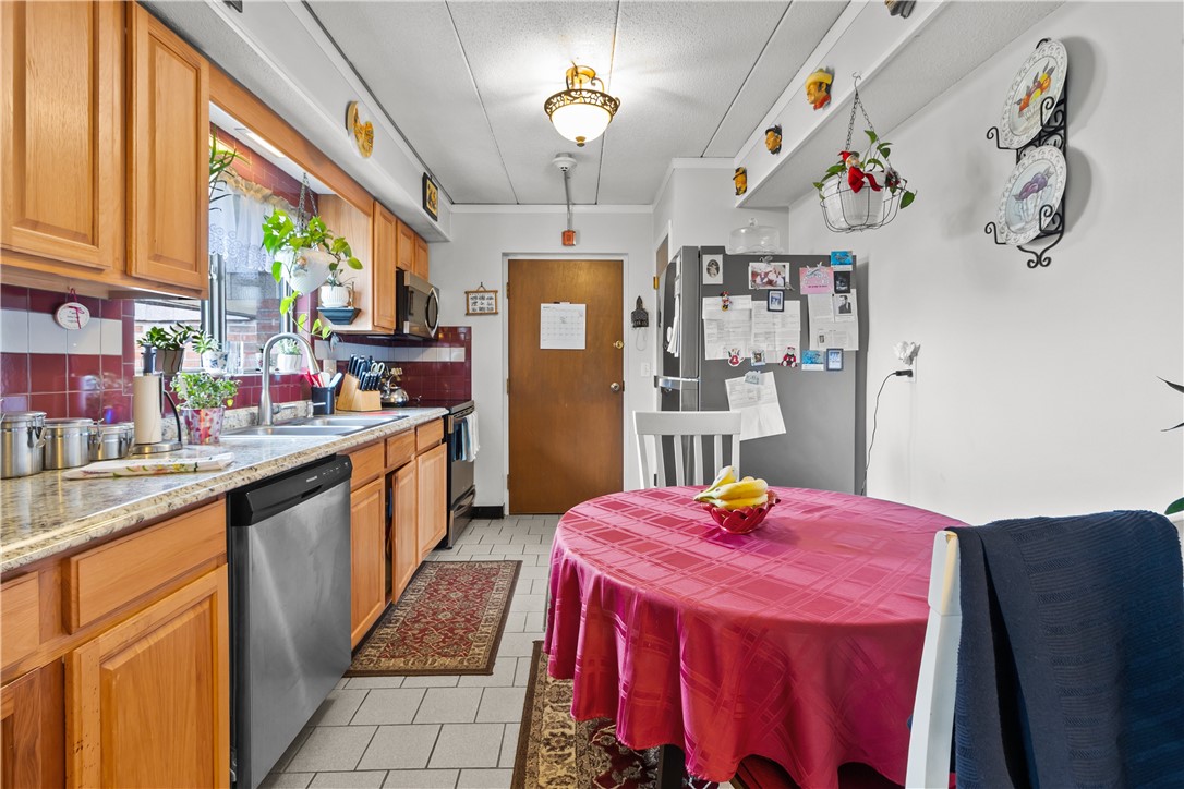 510 Child Street 105B