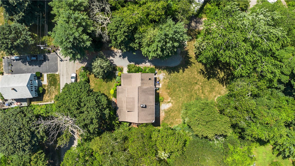 93 Kickemuit Avenue