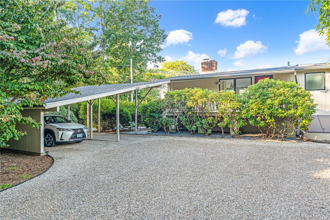 17 Shore Road