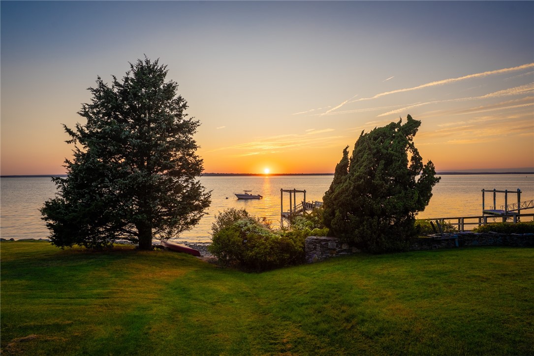 17 Shore Road