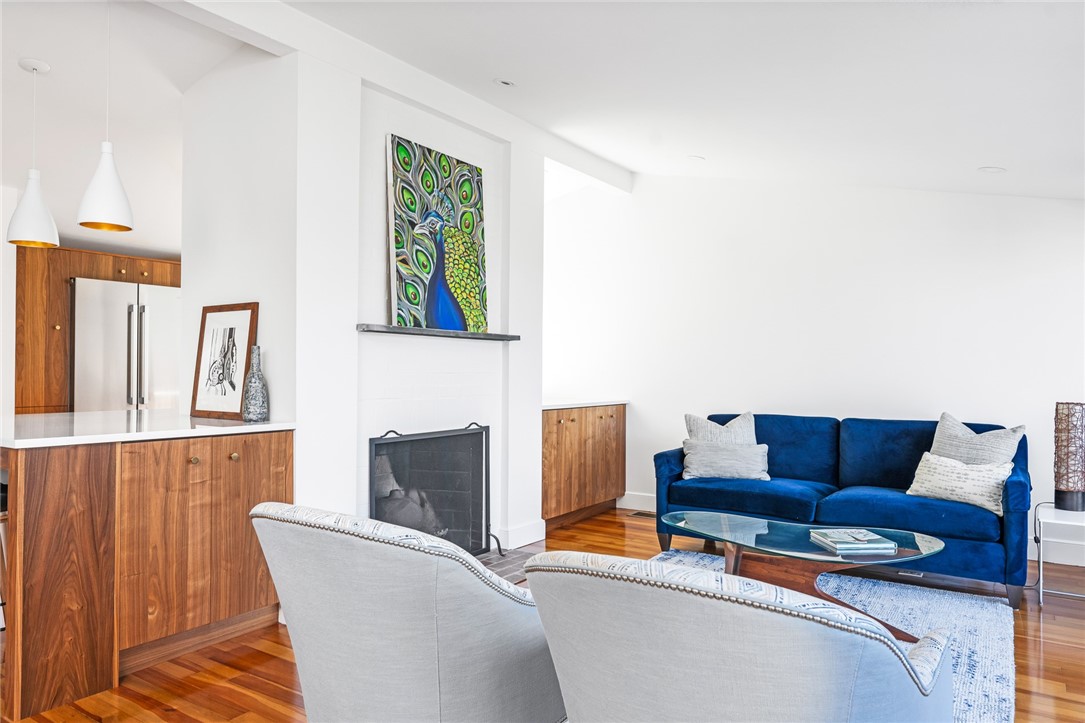 17 Shore Road