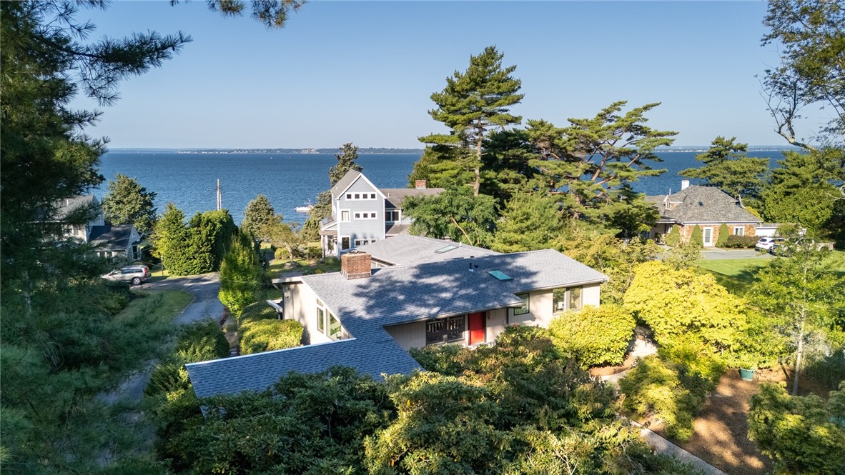17 Shore Road