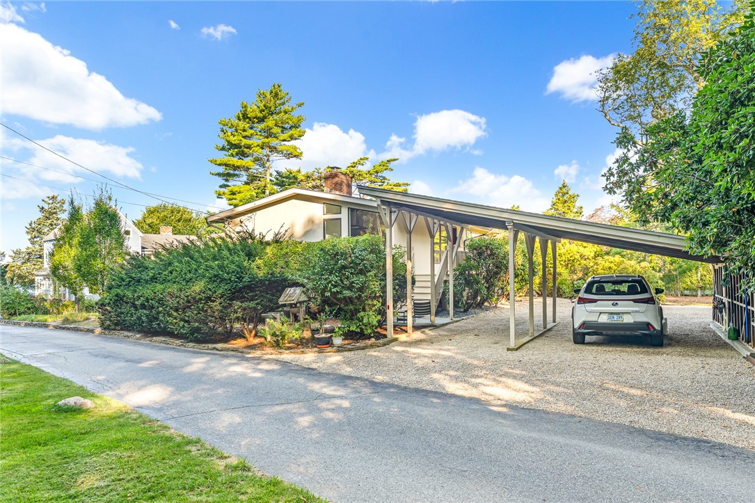 17 Shore Road