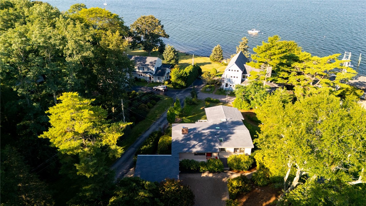 17 Shore Road