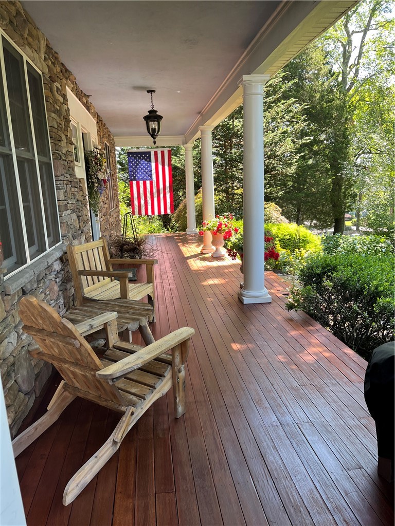 93 Kickemuit Avenue