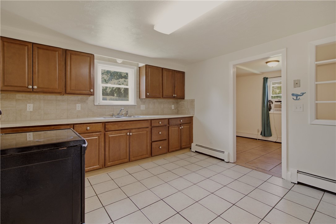 25 Robin Drive