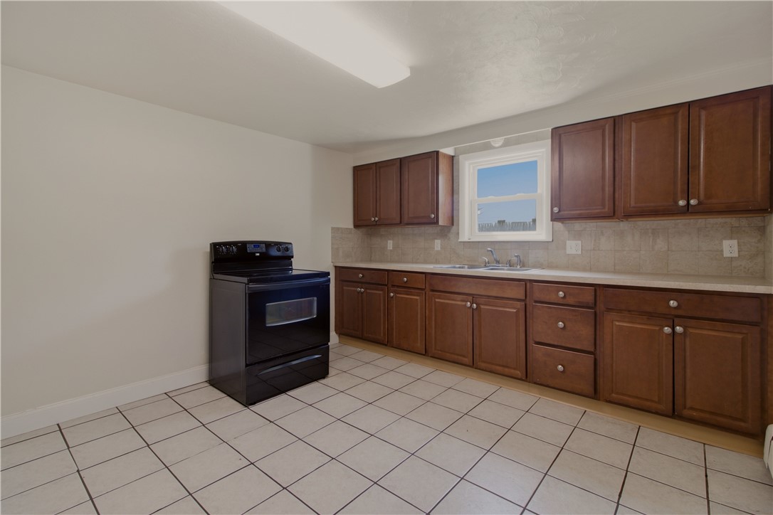 25 Robin Drive