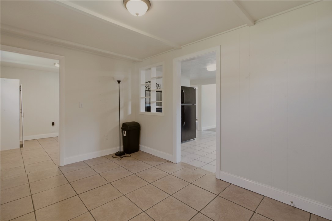 25 Robin Drive