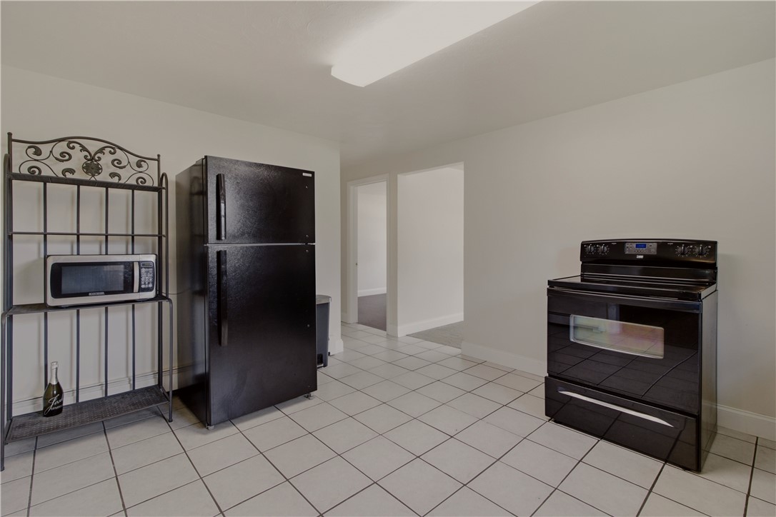 25 Robin Drive