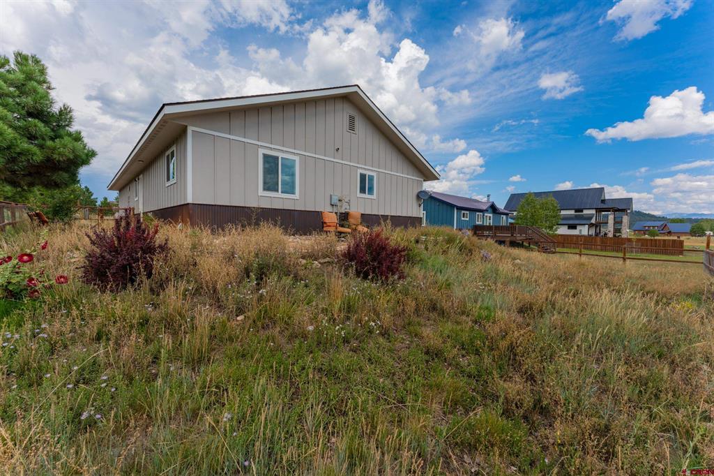 221 Carpin Circle