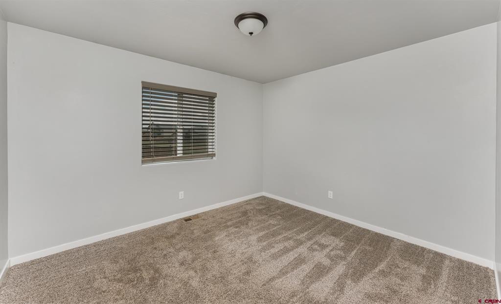 221 Carpin Circle