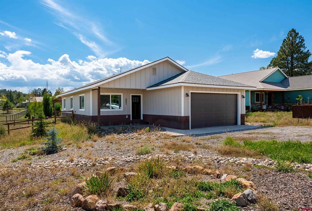 221 Carpin Circle