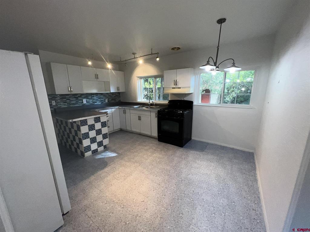 1704 County Road 240