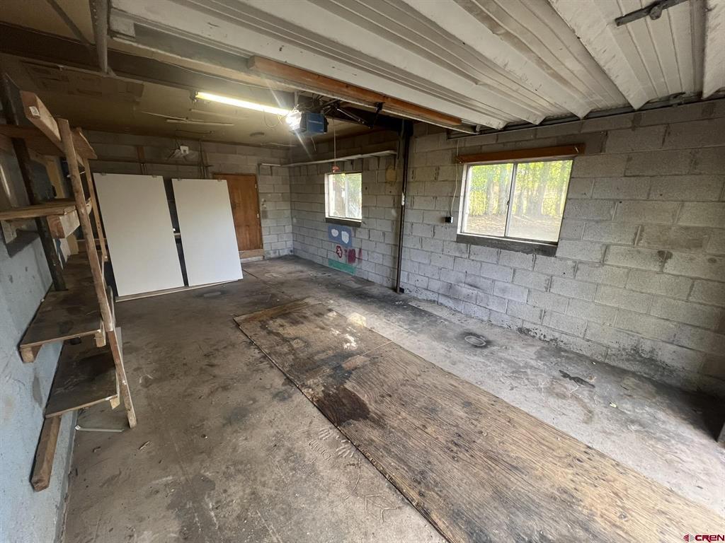 1704 County Road 240