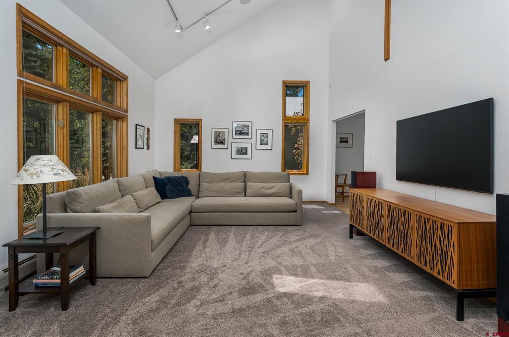 3015 Hillside Avenue