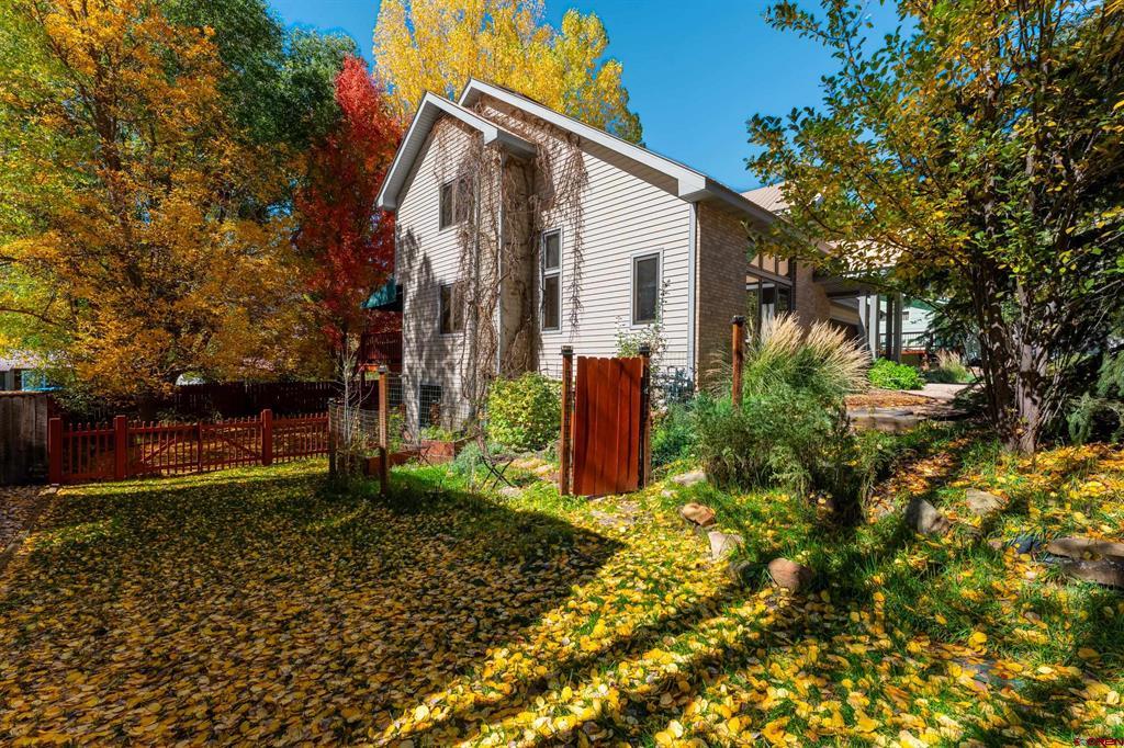 3015 Hillside Avenue