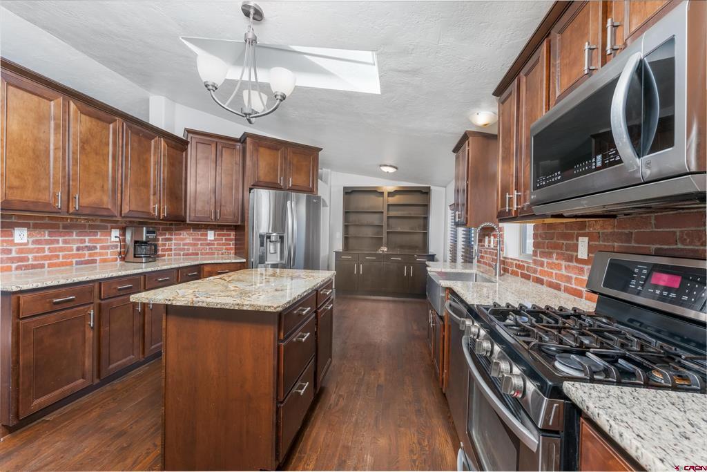 95 Dry Creek Road