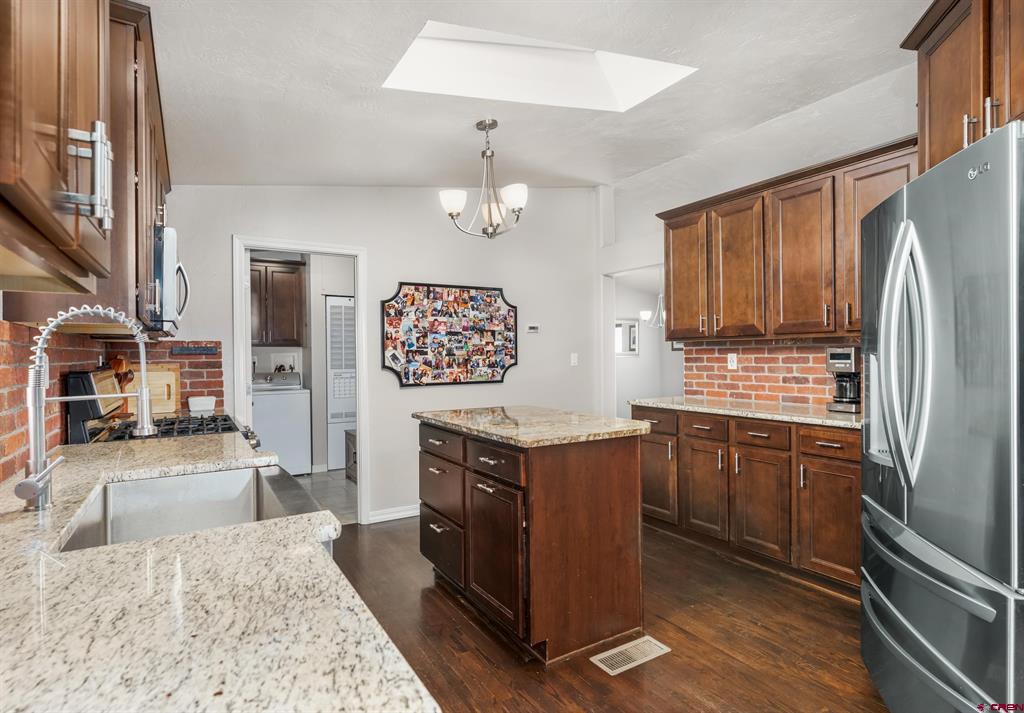 95 Dry Creek Road