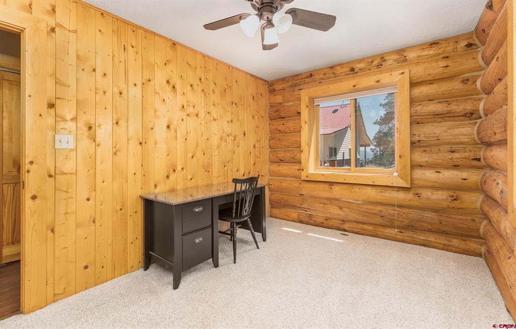 111 S Windy Ridge Road