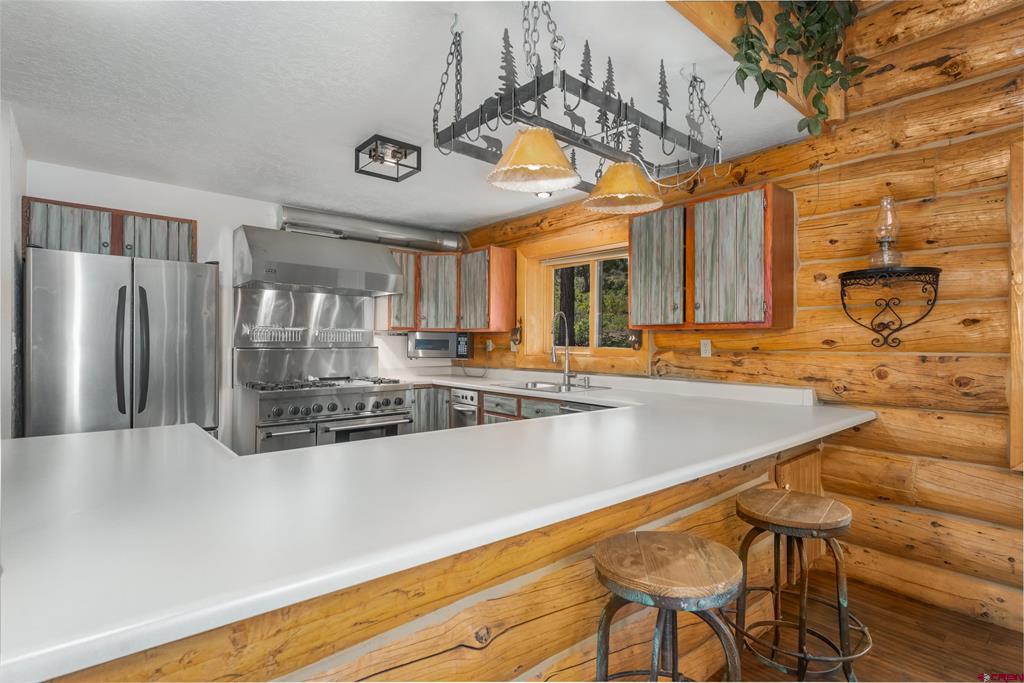 111 S Windy Ridge Road