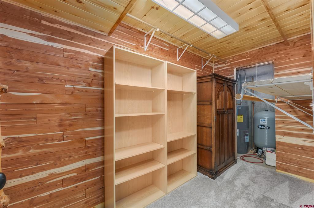 111 S Windy Ridge Road