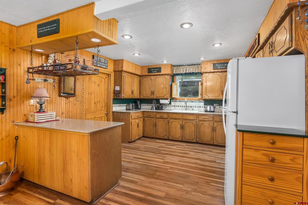 807 County Road 124
