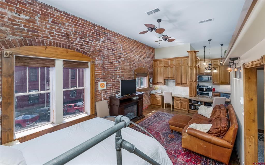 1001 Main Avenue Unit: 303