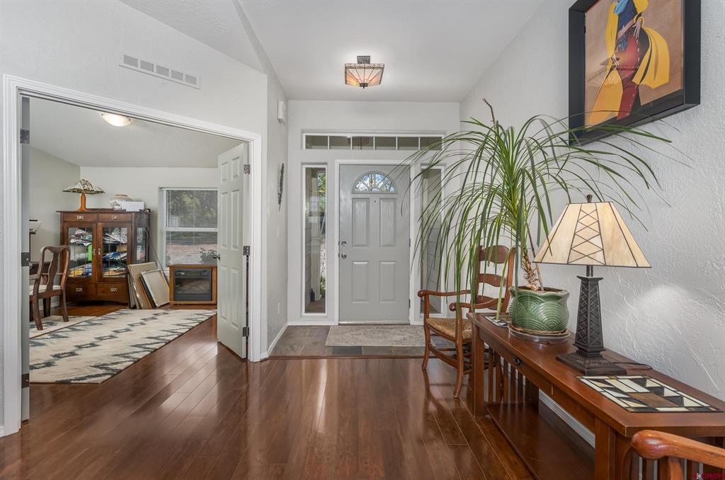 236 San Marcial Place