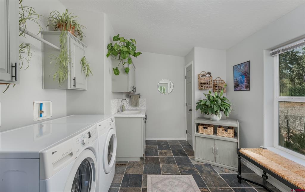 236 San Marcial Place