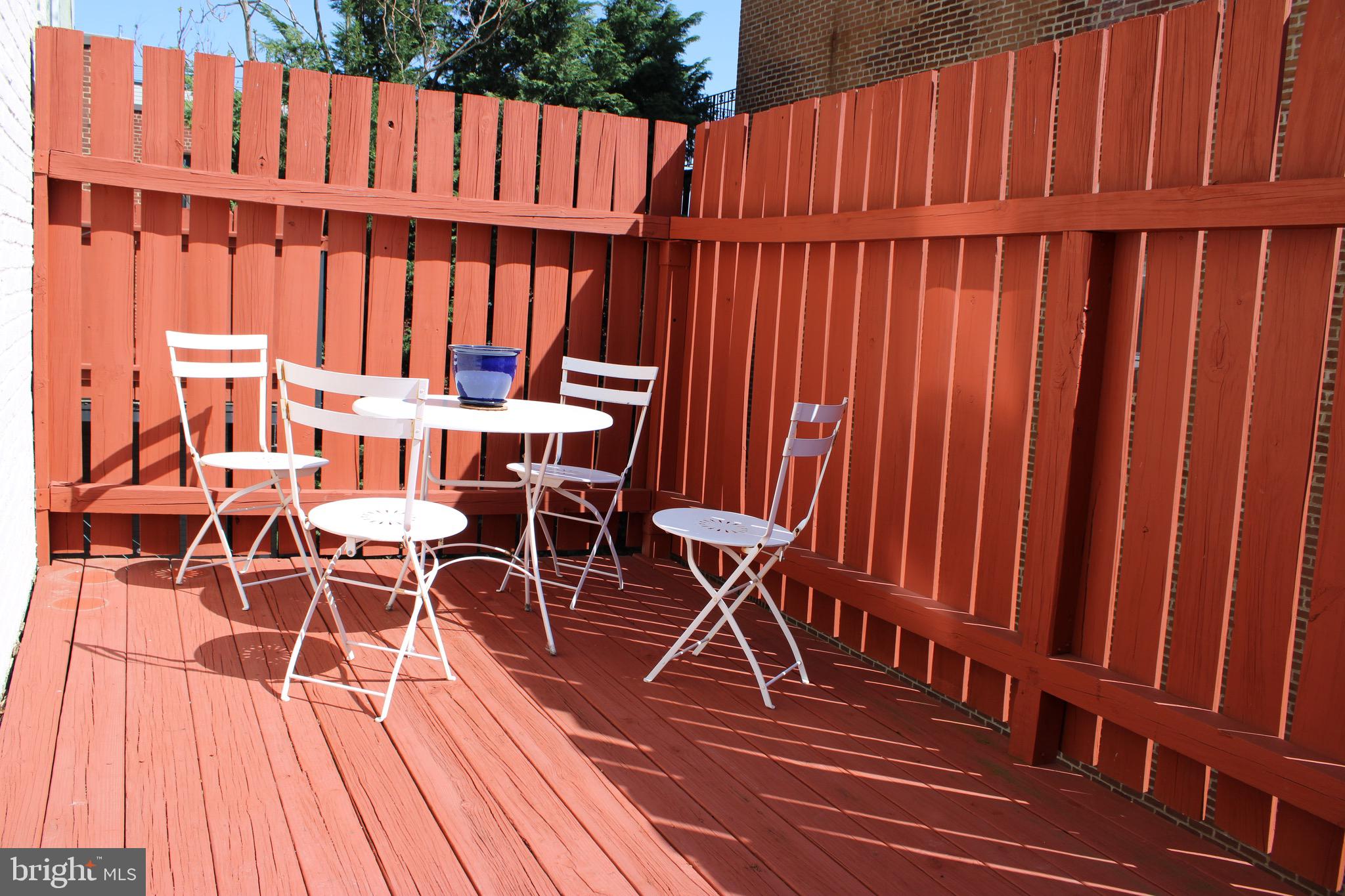 1454 Euclid St NW #8