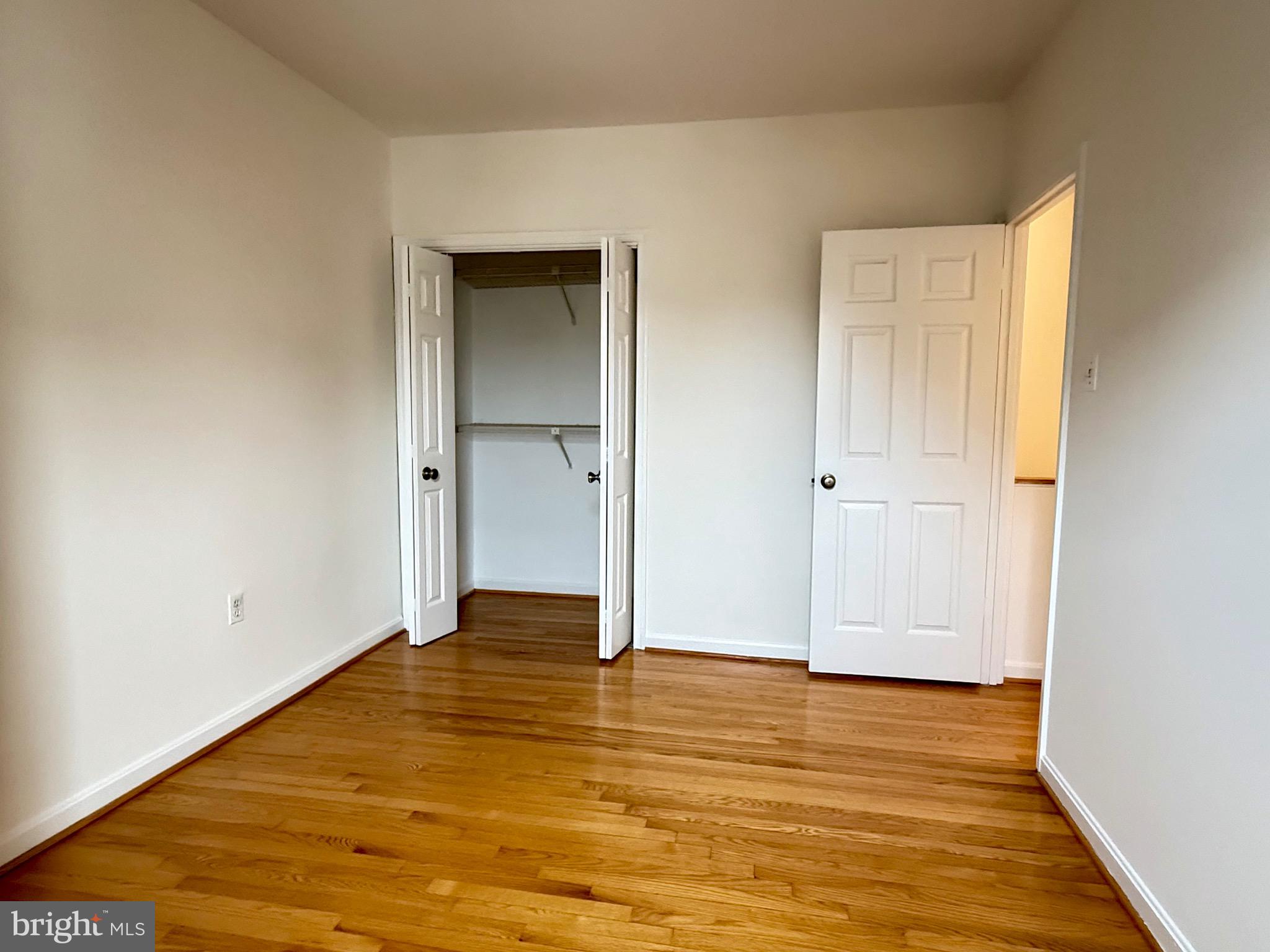 1454 Euclid St NW #8