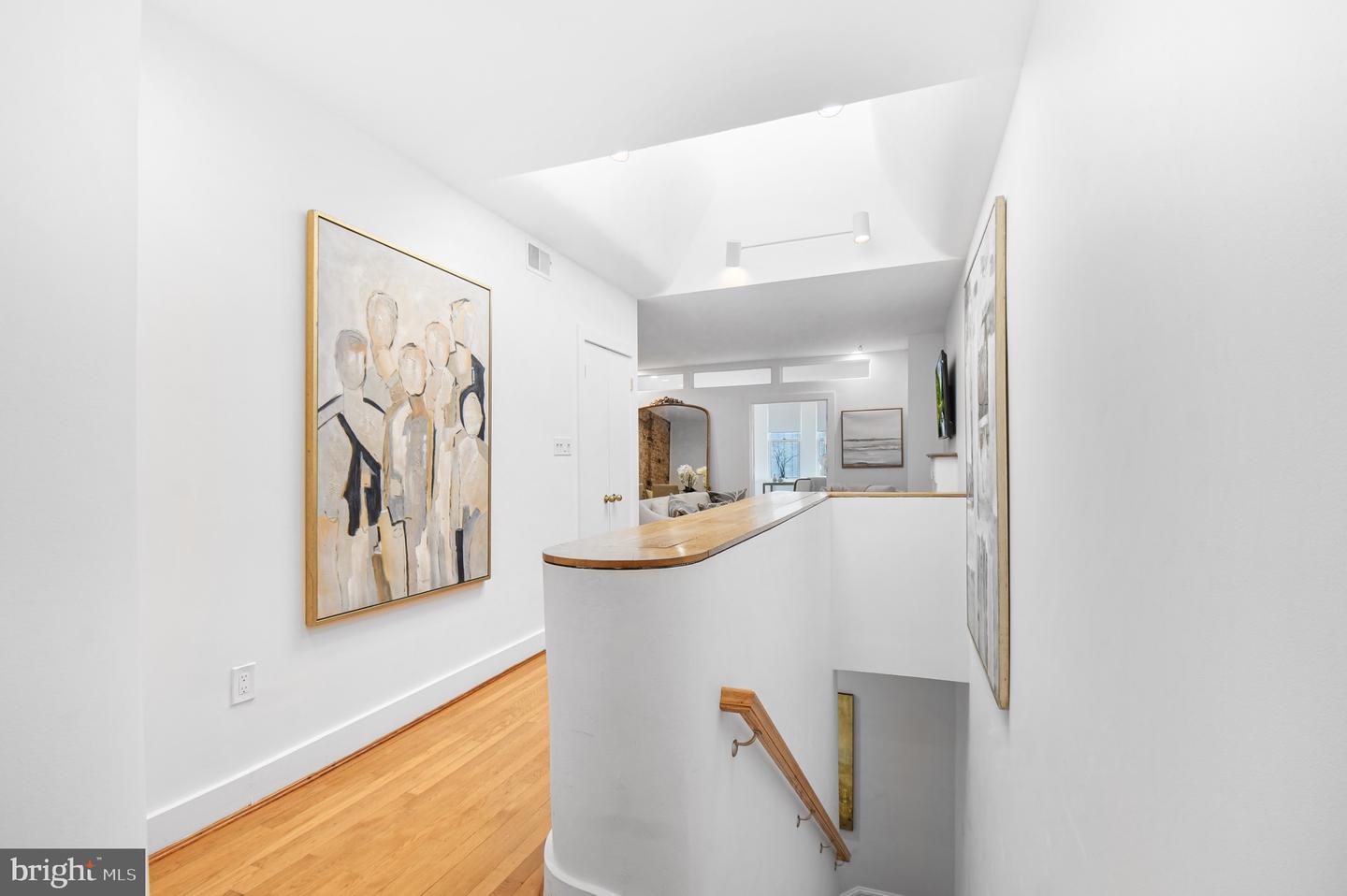 2013 Columbia Rd NW #E