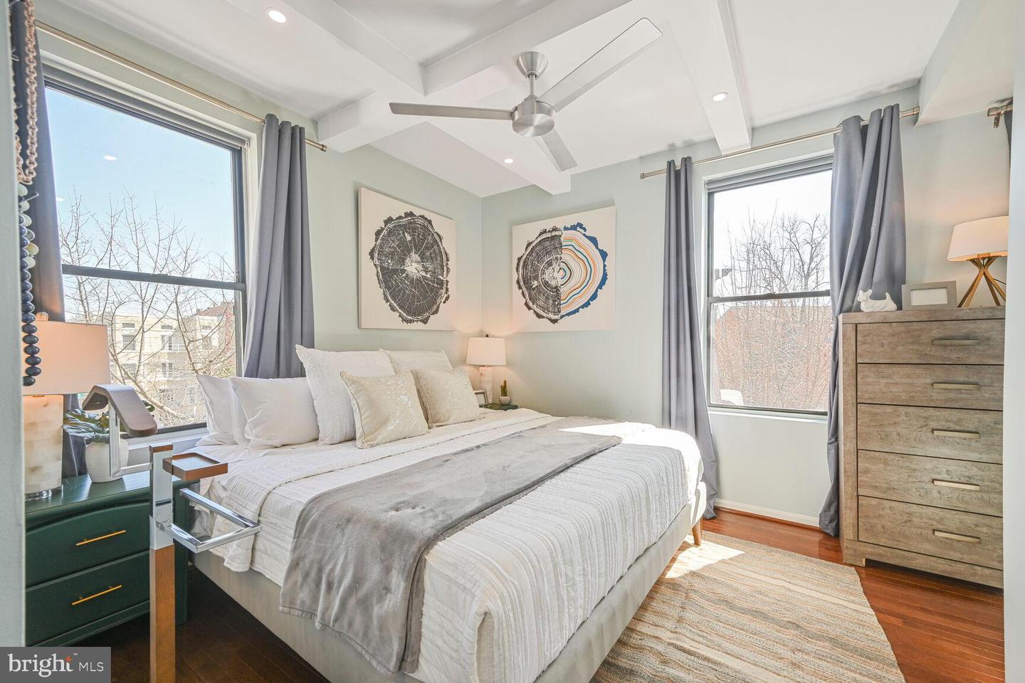 1812 Vernon St NW #24