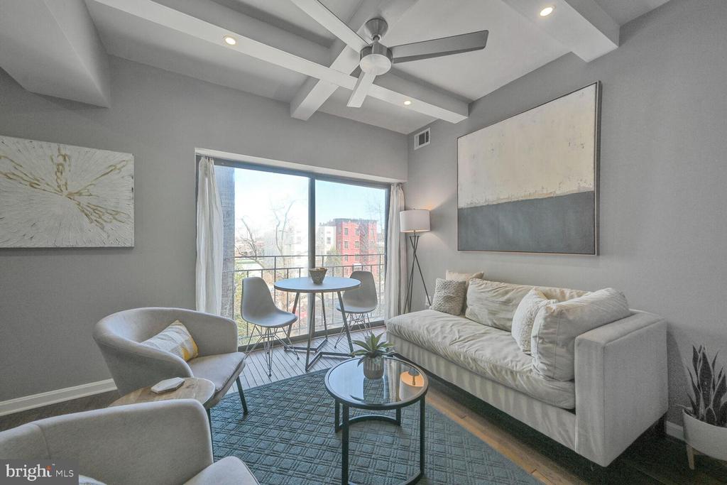 1812 Vernon St NW #24