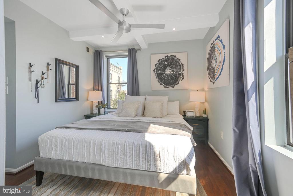 1812 Vernon St NW #24