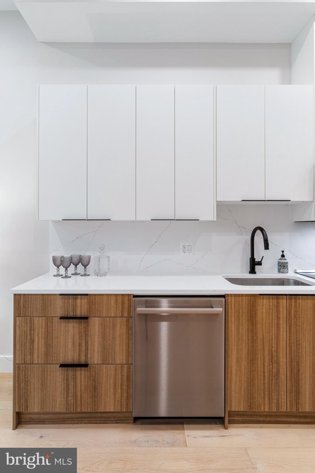 1722 CONNECTICUT AVENUE NW 4