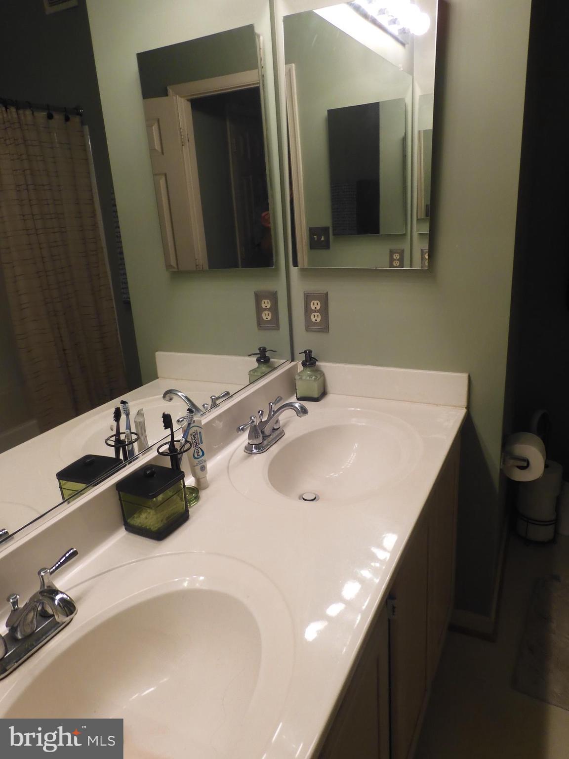 2307 Kezey Ct
