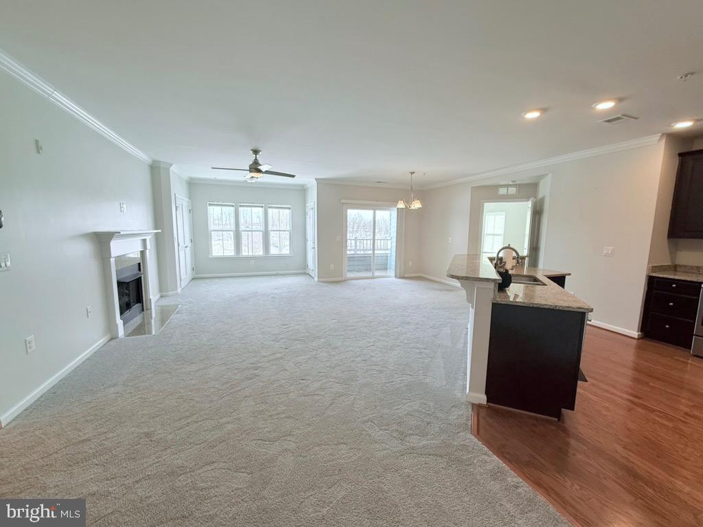 2121 JOHN STUART ROAD E