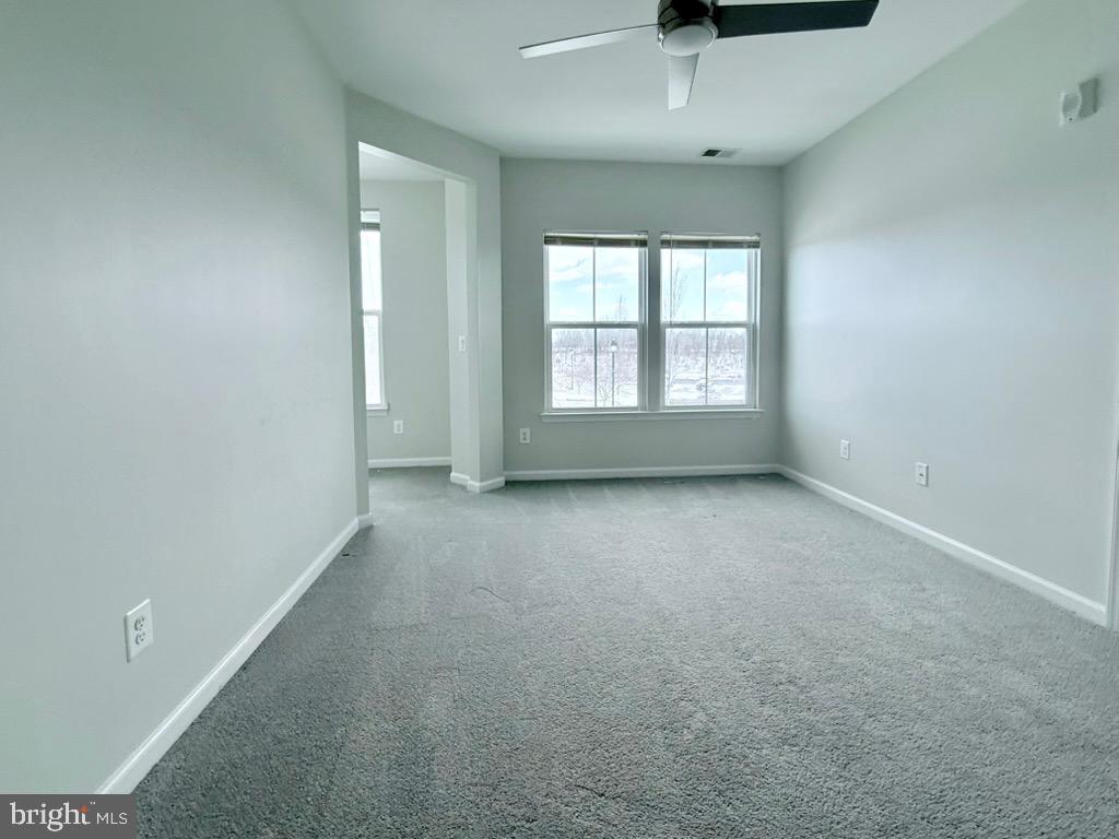 2121 JOHN STUART ROAD E