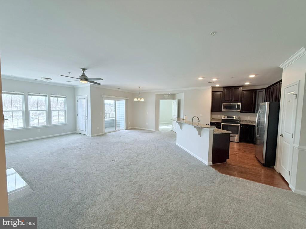 2121 JOHN STUART ROAD E