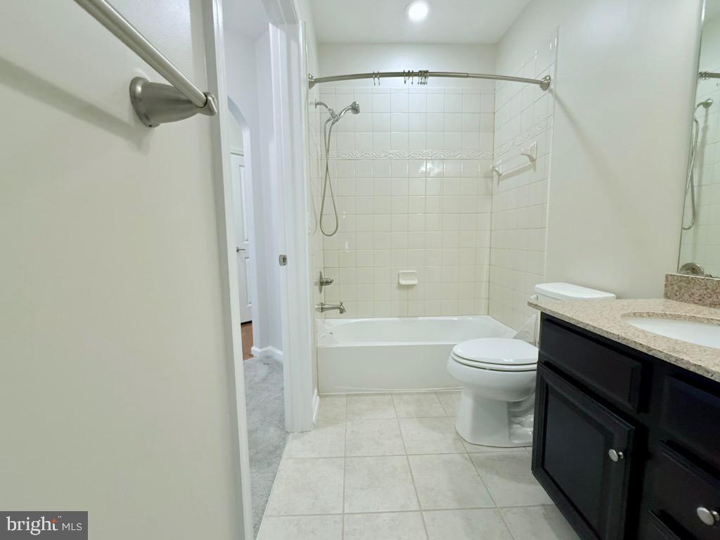 2121 JOHN STUART ROAD E