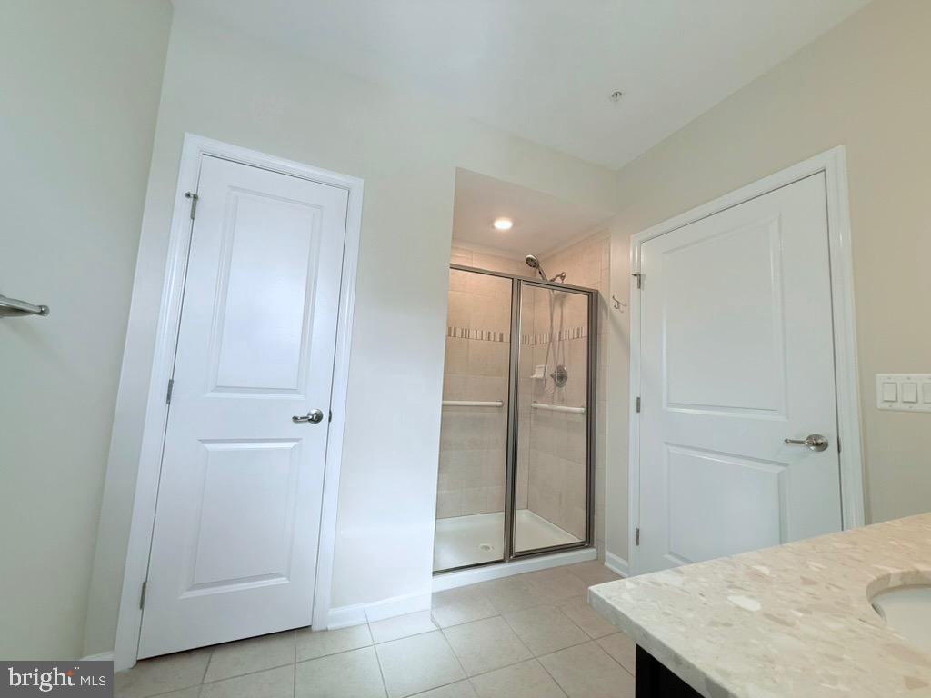 2121 JOHN STUART ROAD E