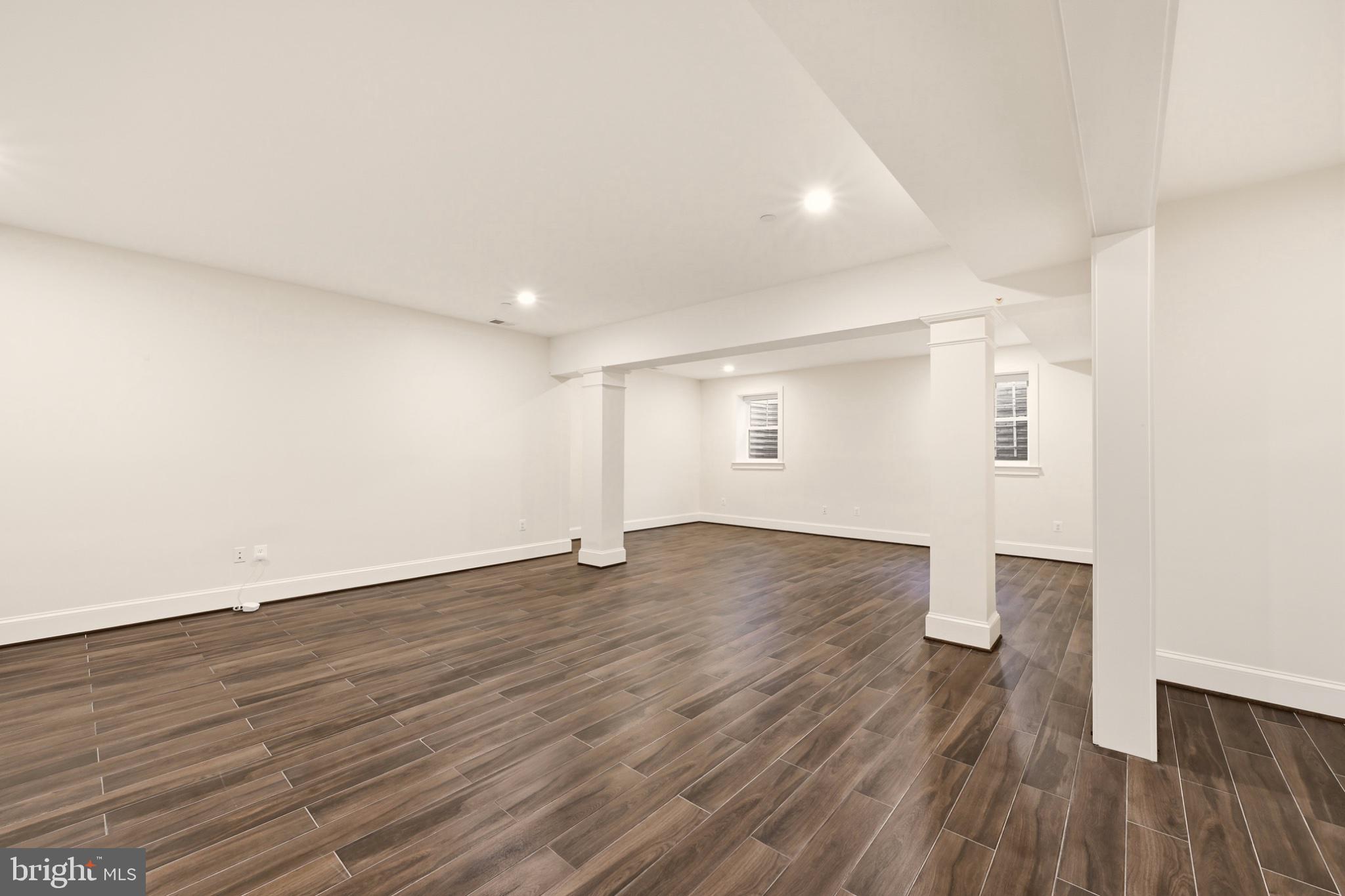 4415 COLCHESTER DRIVE