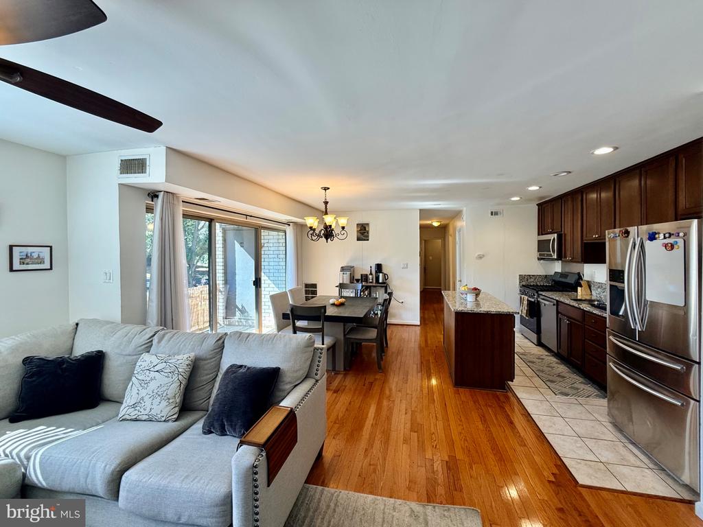 12301 BRAXFIELD COURT Unit: 13