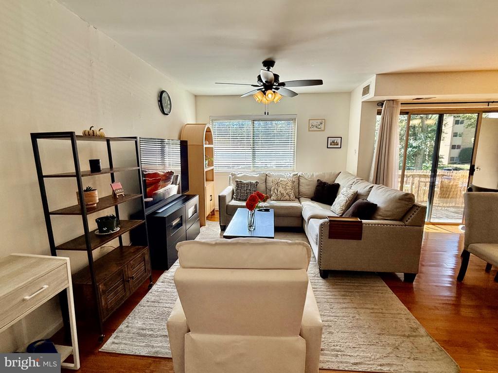 12301 BRAXFIELD COURT Unit: 13