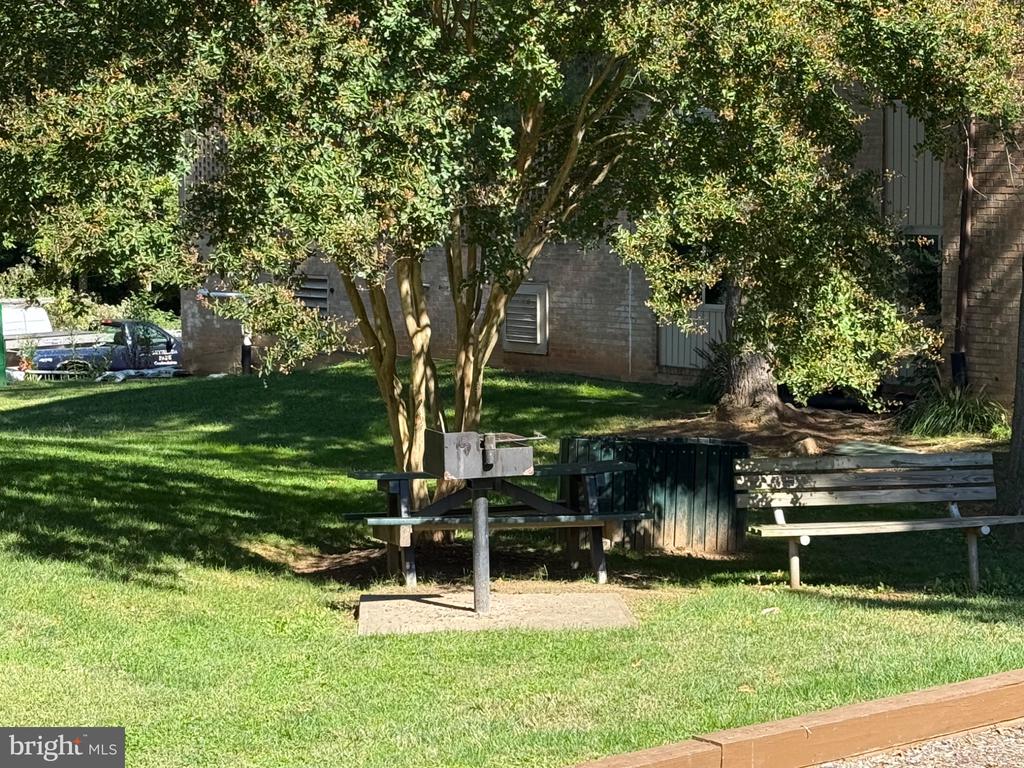 12301 BRAXFIELD COURT Unit: 13