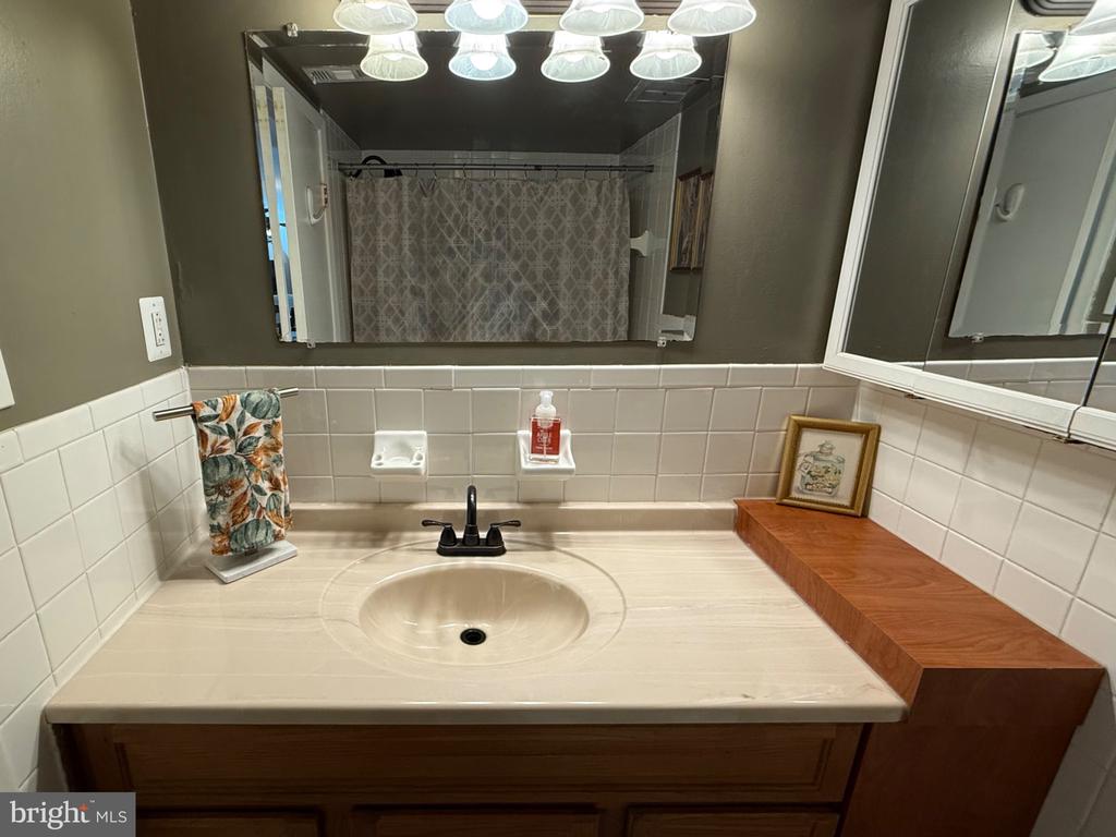 12301 BRAXFIELD COURT Unit: 13