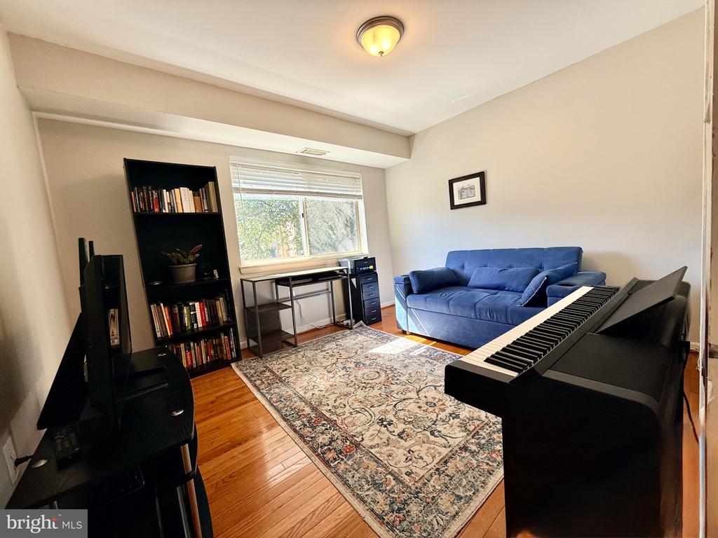 12301 BRAXFIELD COURT Unit: 13